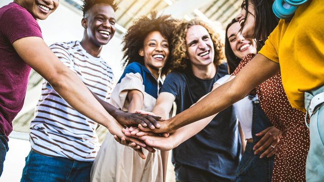 7. Δημιουργία κοινότητας